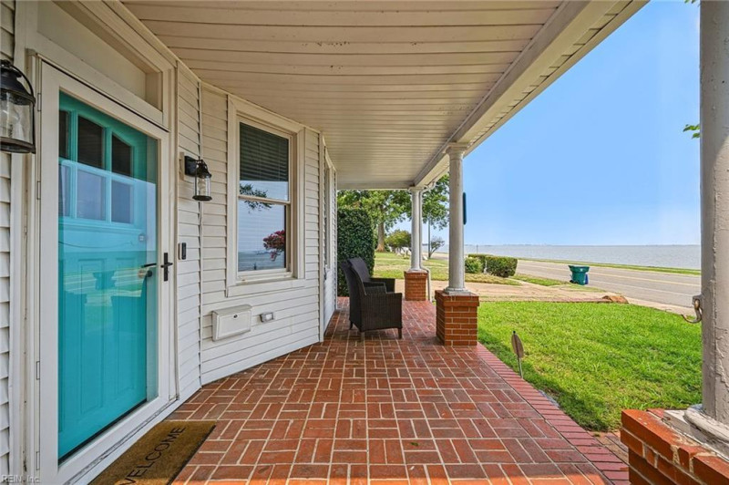 Photo 5 of 50 residential for sale in Newport News virginia