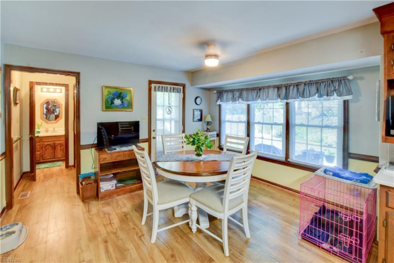 Photo 12 of 46 residential for sale in Chesapeake virginia Photo 12 of 46 residential for sale in Chesapeake virginia