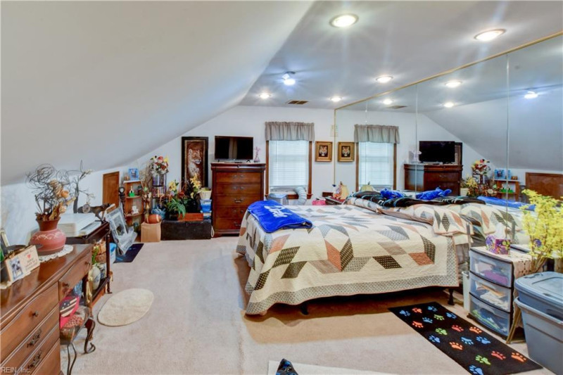 Photo 14 of 46 residential for sale in Chesapeake virginia Photo 14 of 46 residential for sale in Chesapeake virginia