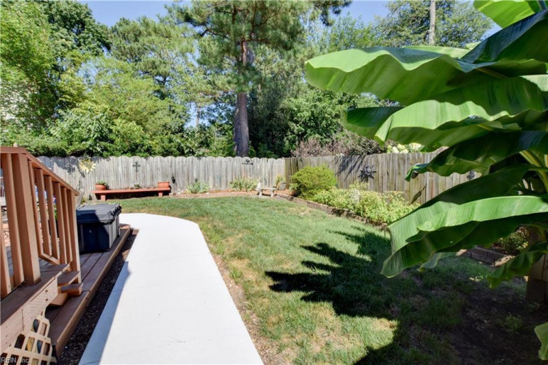 Photo 33 of 46 residential for sale in Chesapeake virginia Photo 33 of 46 residential for sale in Chesapeake virginia