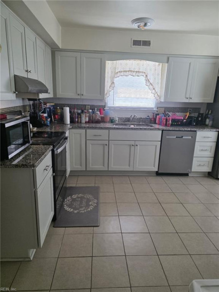 Photo 4 of 14 residential for sale in Virginia Beach virginia Photo 4 of 14 residential for sale in Virginia Beach virginia