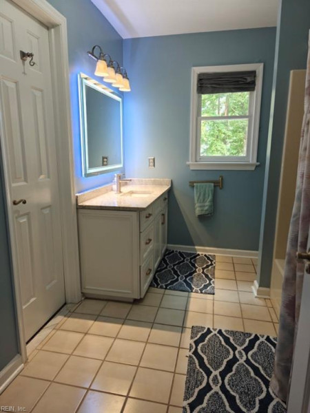 Photo 31 of 42 residential for sale in Chesapeake virginia