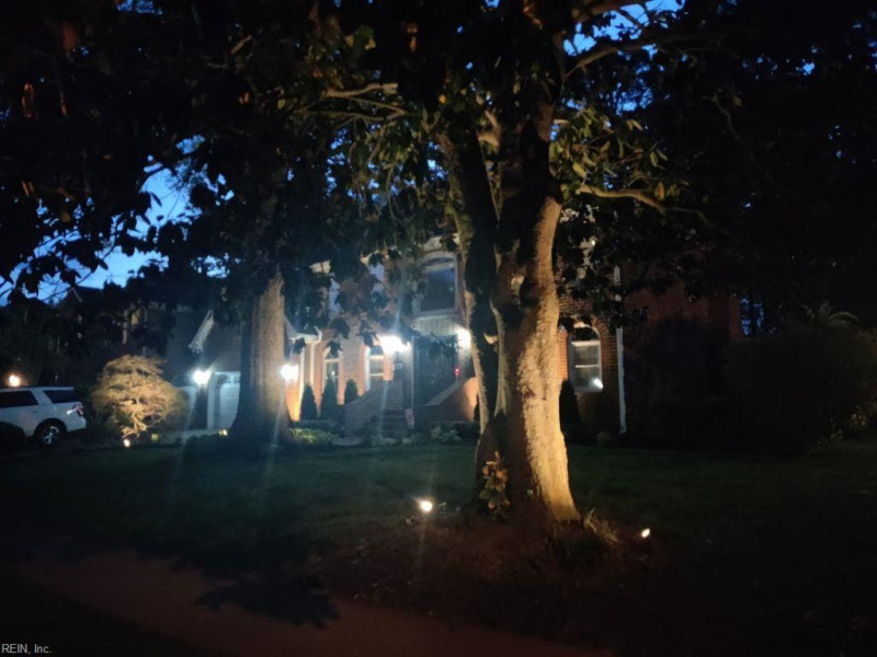 Photo 39 of 42 residential for sale in Chesapeake virginia