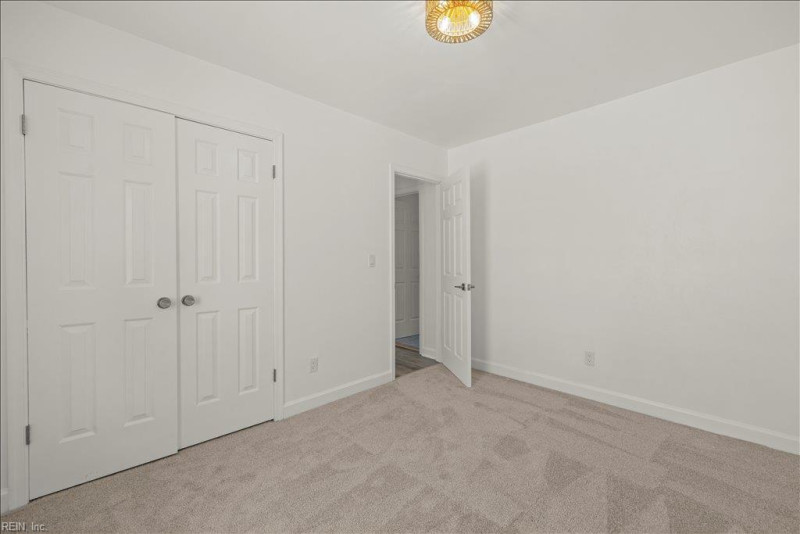 Photo 36 of 39 residential for sale in Virginia Beach virginia Photo 36 of 39 residential for sale in Virginia Beach virginia