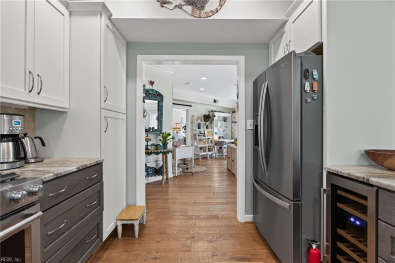 Photo 20 of 49 residential for sale in Virginia Beach virginia