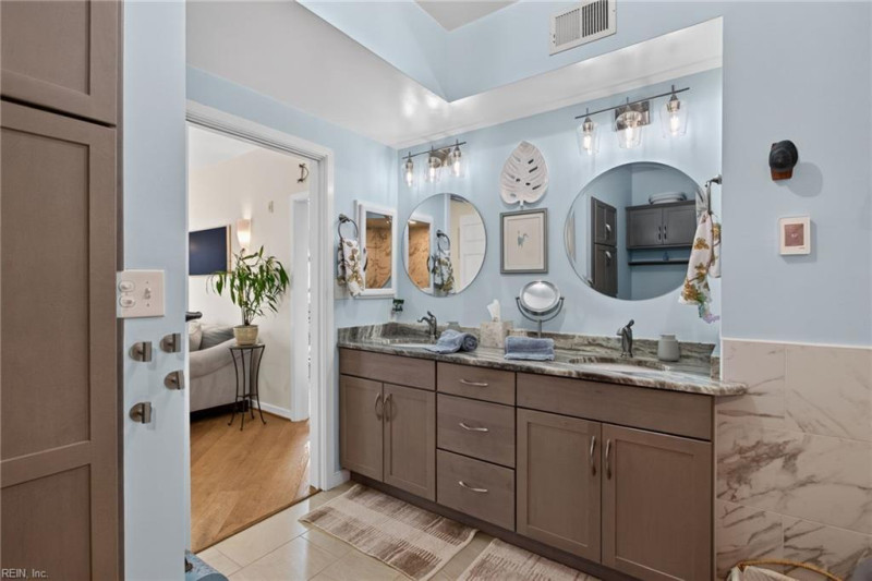 Photo 35 of 49 residential for sale in Virginia Beach virginia