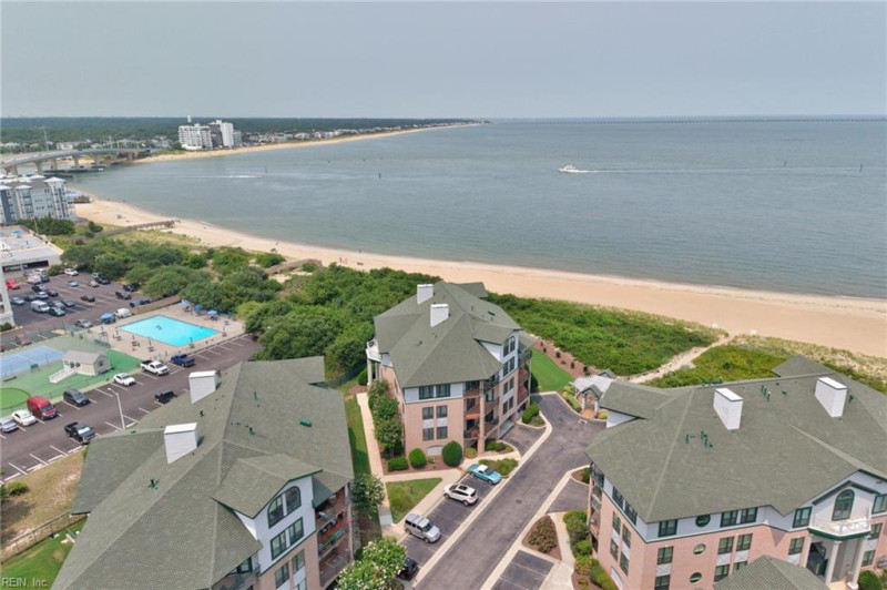 Photo 7 of 49 residential for sale in Virginia Beach virginia