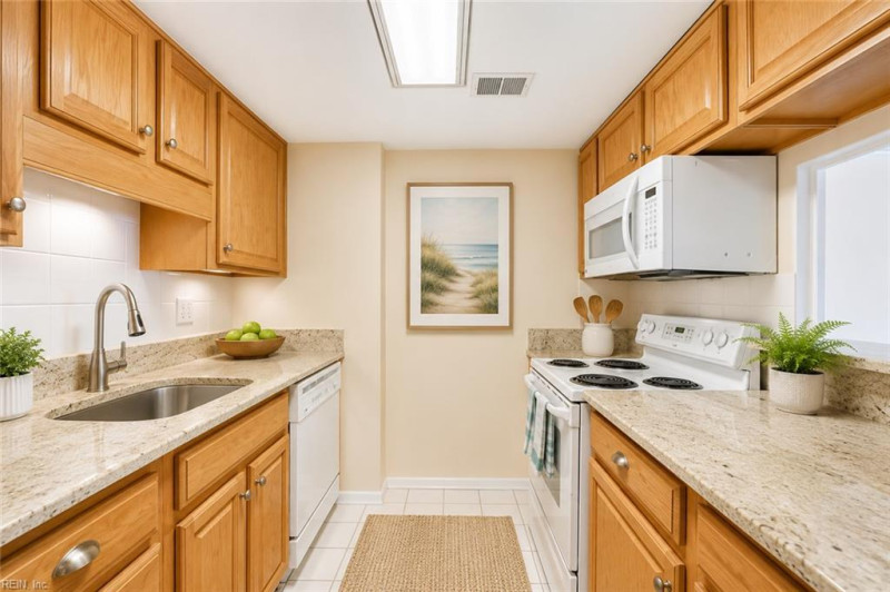 Photo 7 of 19 residential for sale in Virginia Beach virginia Photo 7 of 19 residential for sale in Virginia Beach virginia