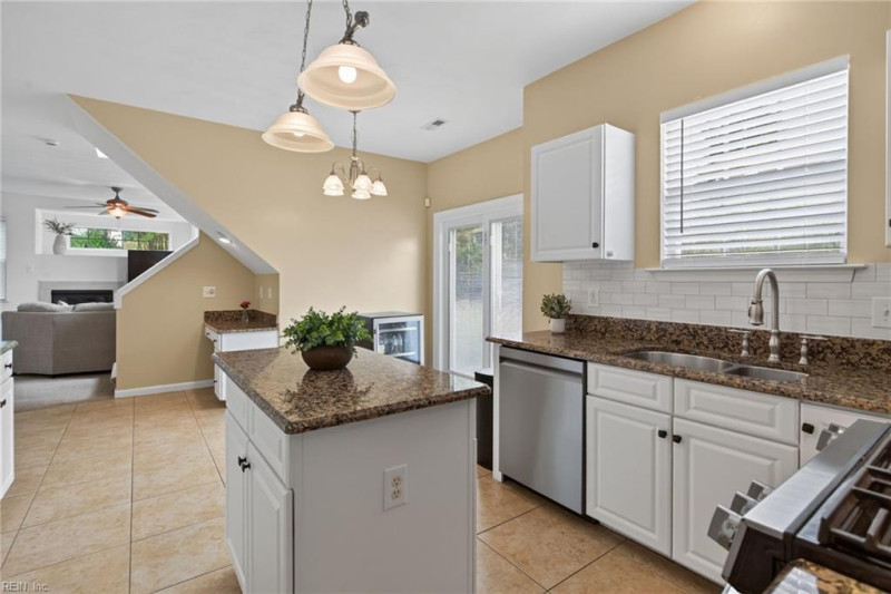 Photo 10 of 46 residential for sale in Chesapeake virginia Photo 10 of 46 residential for sale in Chesapeake virginia