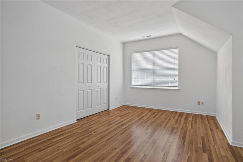 Photo 31 of 46 residential for sale in Chesapeake virginia Photo 31 of 46 residential for sale in Chesapeake virginia