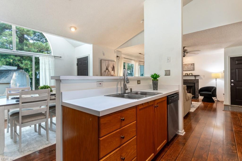 Photo 12 of 45 residential for sale in Newport News virginia