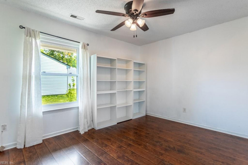 Photo 23 of 45 residential for sale in Newport News virginia
