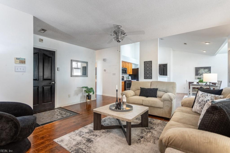 Photo 7 of 45 residential for sale in Newport News virginia