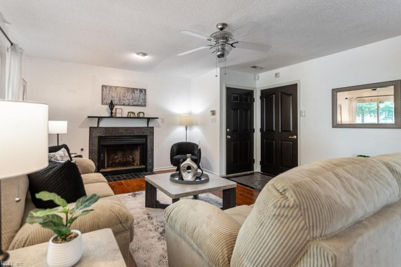 Photo 8 of 45 residential for sale in Newport News virginia