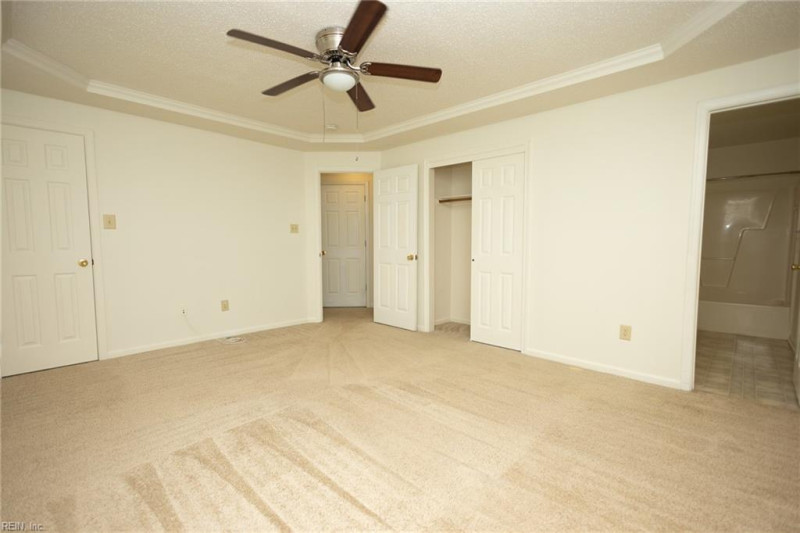 Photo 21 of 25 residential for sale in Chesapeake virginia