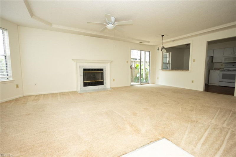 Photo 7 of 25 residential for sale in Chesapeake virginia