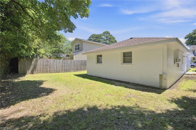 Photo 11 of 16 residential for sale in Norfolk virginia Photo 11 of 16 residential for sale in Norfolk virginia
