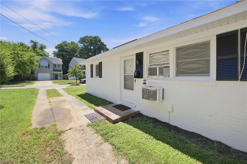 Photo 15 of 16 residential for sale in Norfolk virginia Photo 15 of 16 residential for sale in Norfolk virginia