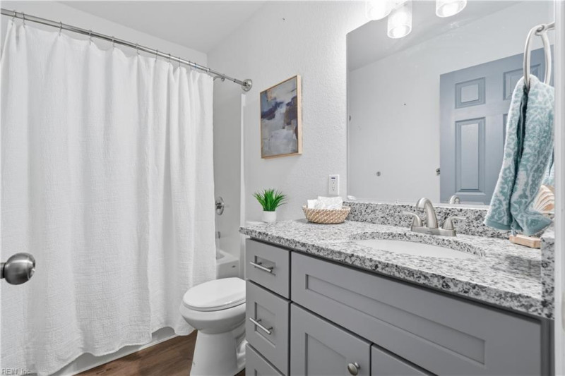 Photo 13 of 19 residential for sale in Norfolk virginia Photo 13 of 19 residential for sale in Norfolk virginia
