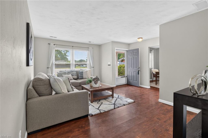Photo 6 of 49 residential for sale in Virginia Beach virginia