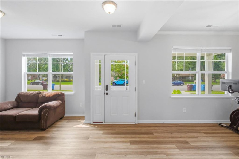 Photo 6 of 49 residential for sale in Chesapeake virginia Photo 6 of 49 residential for sale in Chesapeake virginia