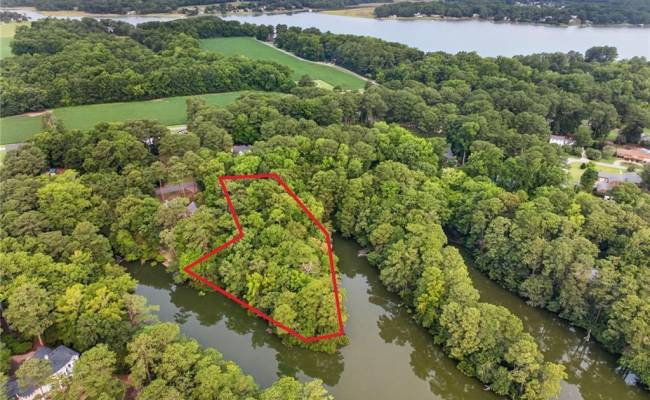 1624 Adams Drive, Suffolk, VA 23436