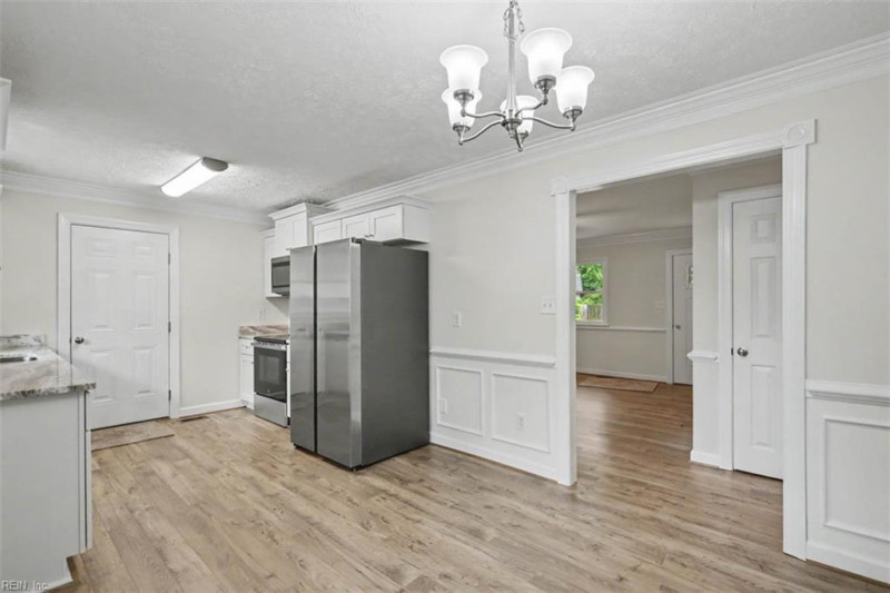 Photo 13 of 30 residential for sale in Newport News virginia