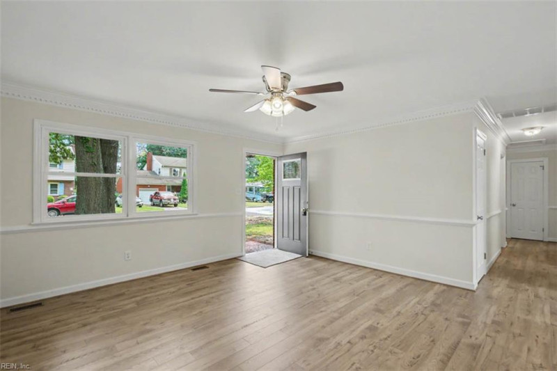 Photo 8 of 30 residential for sale in Newport News virginia