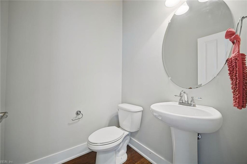 Photo 19 of 50 residential for sale in Chesapeake virginia Photo 19 of 50 residential for sale in Chesapeake virginia