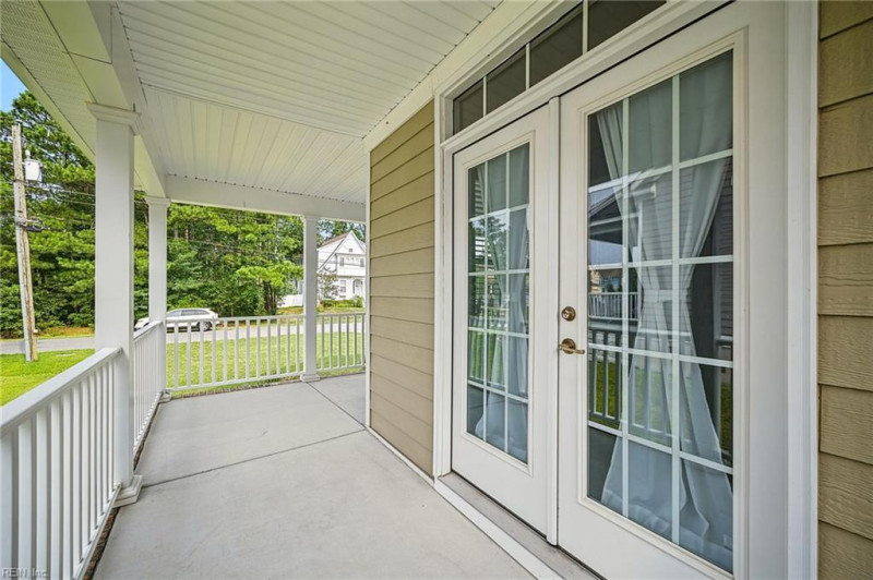 Photo 4 of 50 residential for sale in Chesapeake virginia Photo 4 of 50 residential for sale in Chesapeake virginia