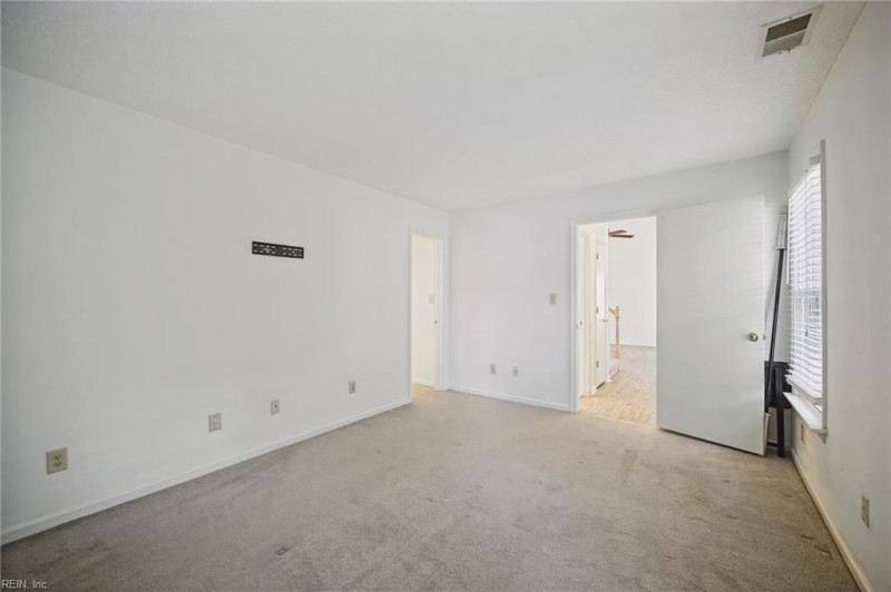 Photo 16 of 40 residential for sale in Chesapeake virginia Photo 16 of 40 residential for sale in Chesapeake virginia