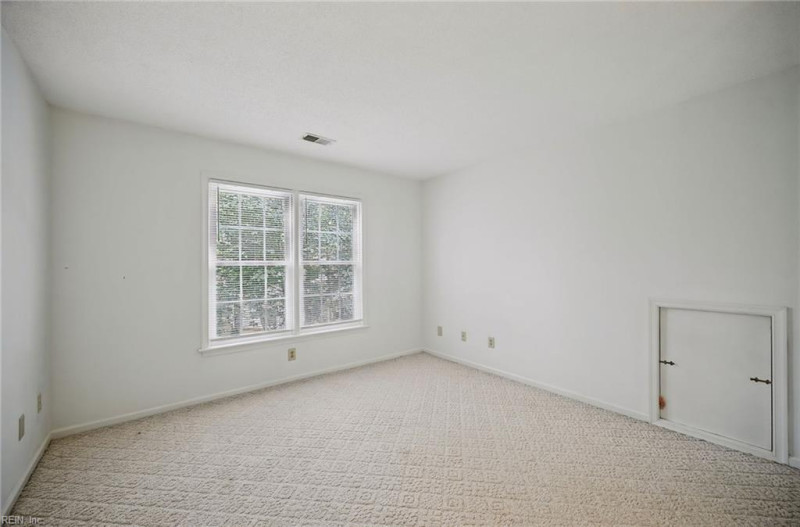 Photo 19 of 40 residential for sale in Chesapeake virginia Photo 19 of 40 residential for sale in Chesapeake virginia