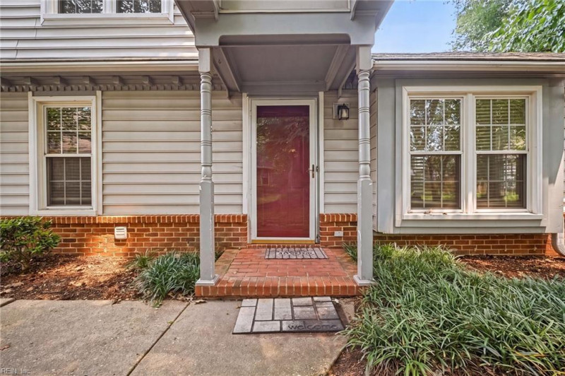Photo 2 of 40 residential for sale in Chesapeake virginia Photo 2 of 40 residential for sale in Chesapeake virginia