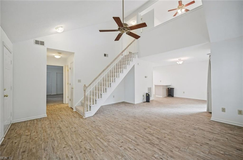Photo 6 of 40 residential for sale in Chesapeake virginia Photo 6 of 40 residential for sale in Chesapeake virginia