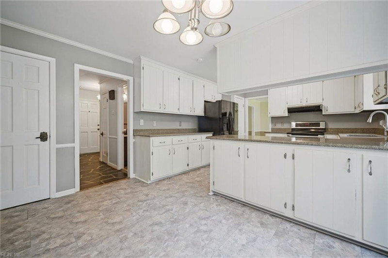 Photo 8 of 37 residential for sale in Newport News virginia Photo 8 of 37 residential for sale in Newport News virginia