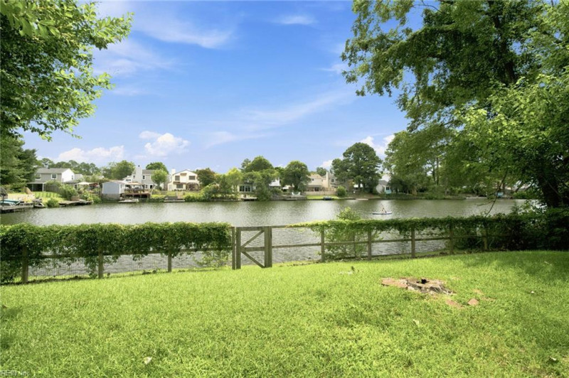 Photo 32 of 47 residential for sale in Virginia Beach virginia Photo 32 of 47 residential for sale in Virginia Beach virginia