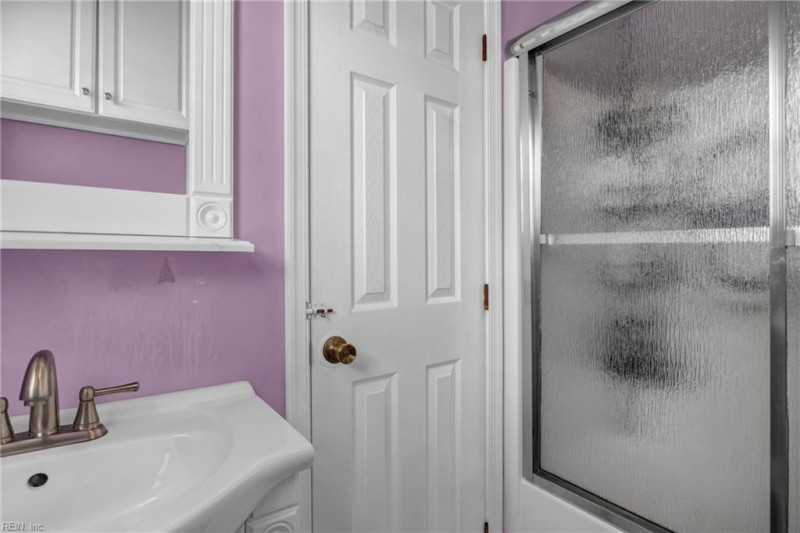 Photo 3 of 41 residential for sale in Norfolk virginia Photo 3 of 41 residential for sale in Norfolk virginia