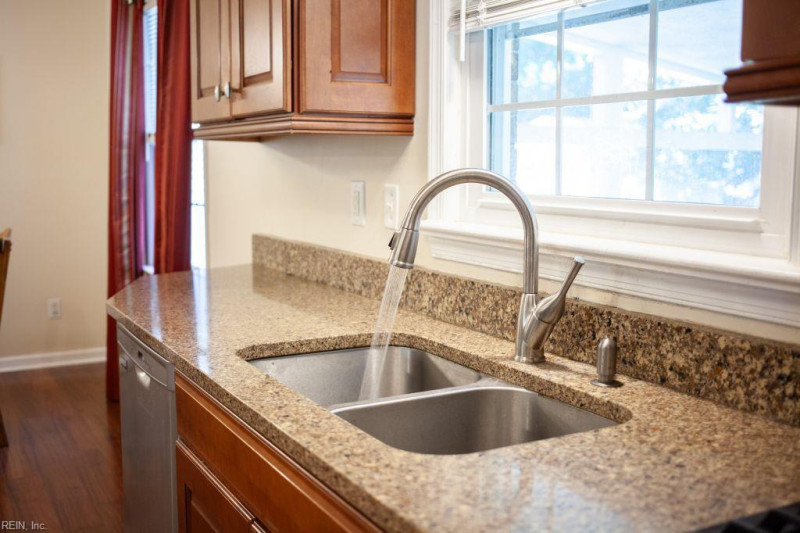Photo 10 of 39 residential for sale in Newport News virginia
