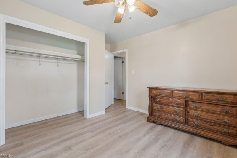 Photo 17 of 39 residential for sale in Newport News virginia