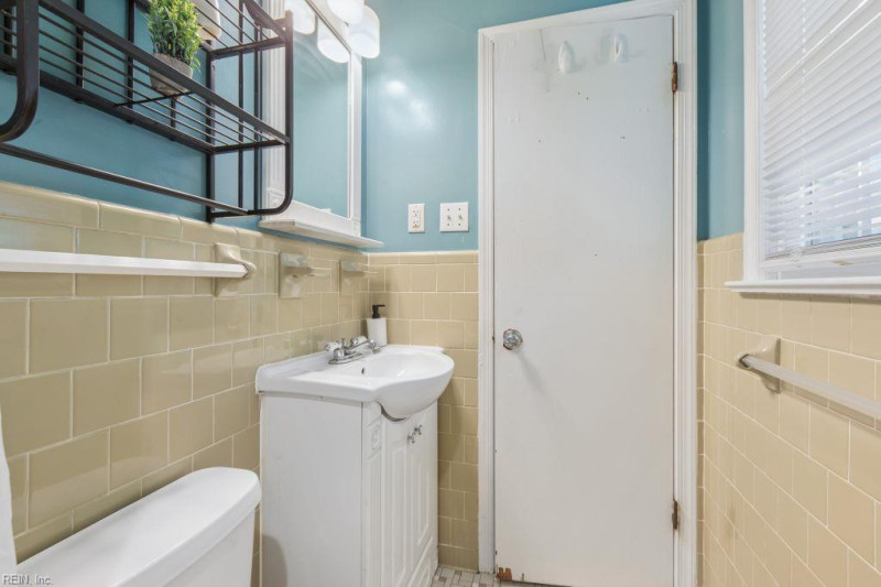 Photo 21 of 39 residential for sale in Newport News virginia
