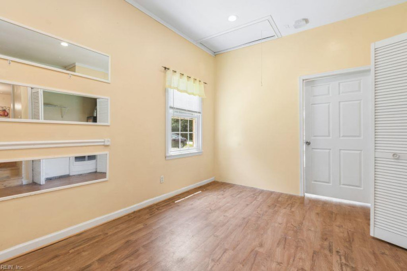 Photo 26 of 39 residential for sale in Newport News virginia