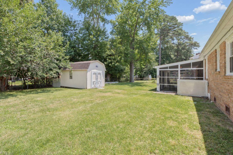 Photo 36 of 39 residential for sale in Newport News virginia