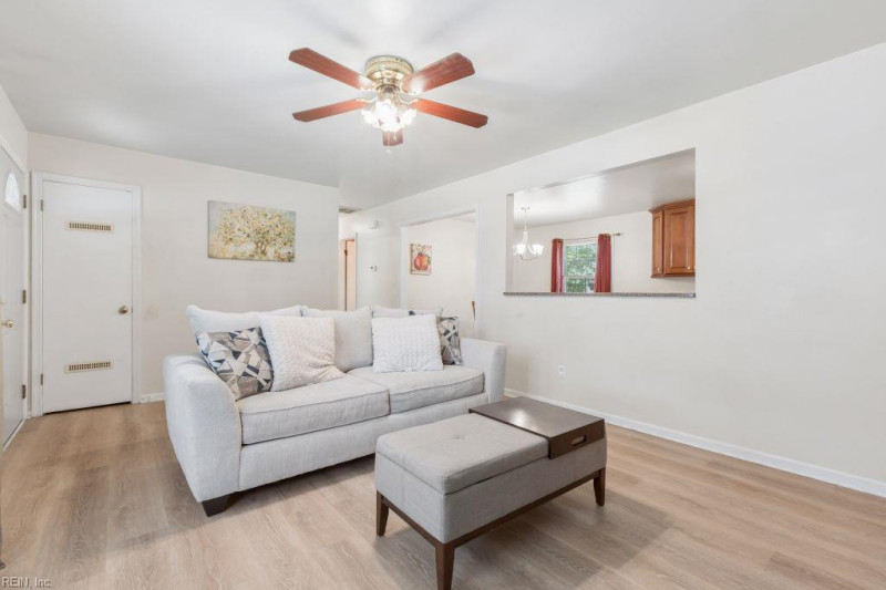 Photo 5 of 39 residential for sale in Newport News virginia