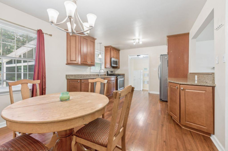 Photo 8 of 39 residential for sale in Newport News virginia