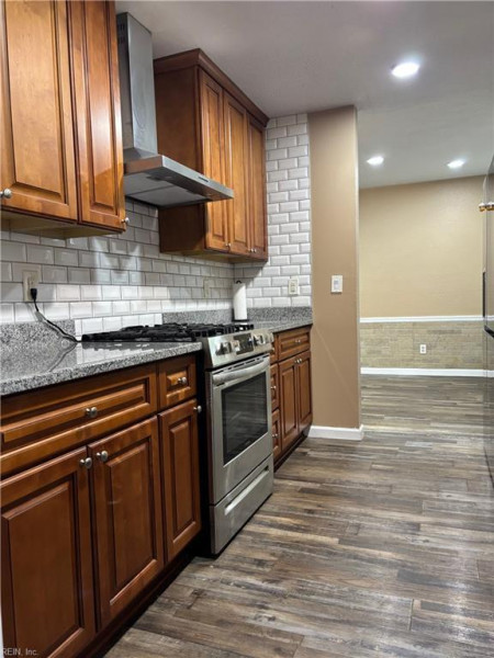 Photo 3 of 23 residential for sale in Chesapeake virginia Photo 3 of 23 residential for sale in Chesapeake virginia