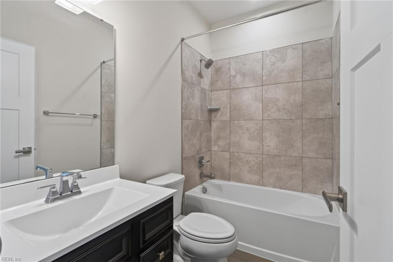 Photo 20 of 30 residential for sale in Poquoson virginia