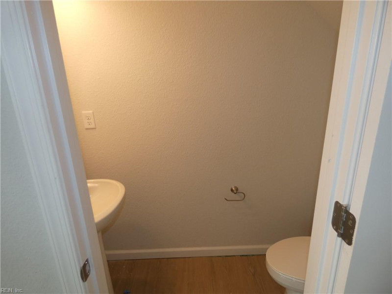 Photo 9 of 49 residential for sale in Chesapeake virginia Photo 9 of 49 residential for sale in Chesapeake virginia