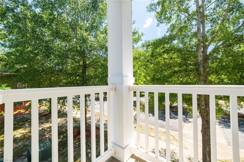 Photo 11 of 31 residential for sale in Newport News virginia