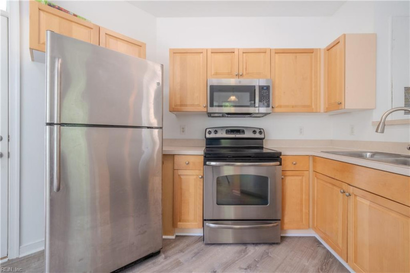 Photo 28 of 31 residential for sale in Newport News virginia
