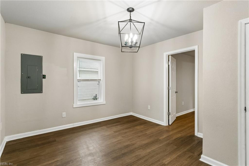 Photo 10 of 37 residential for sale in Newport News virginia